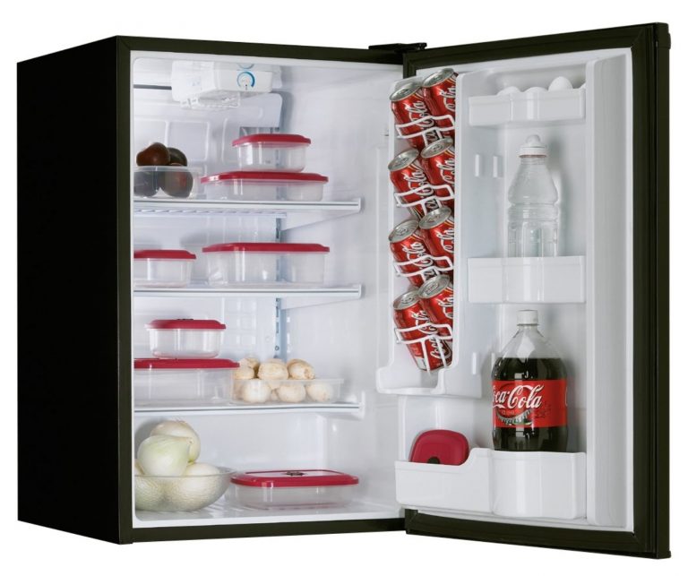 Review Of Danby DAR440W 4.4-Cubic Foot Designer Compact All Refrigerator