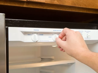 How Do You Reset a Hotpoint Refrigerator? - Breezer Freezer